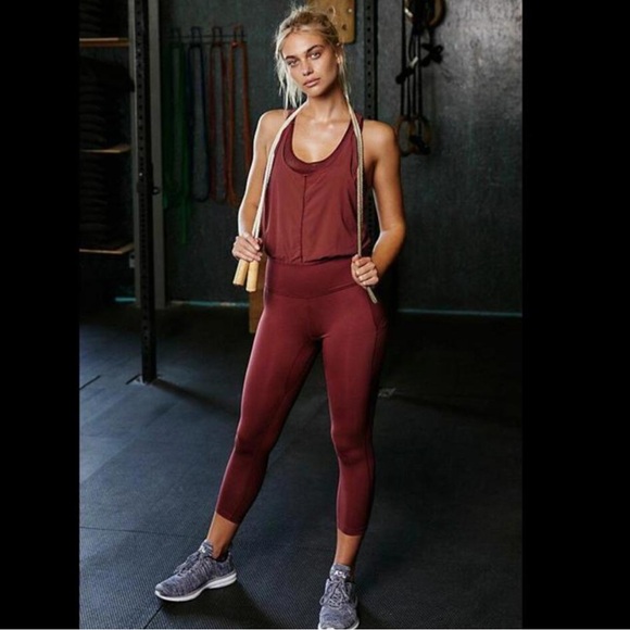 NWT 🔥RARE🔥Free People red Eye on the Prize one piece workout jumpsuit Size XS - Picture 4 of 4